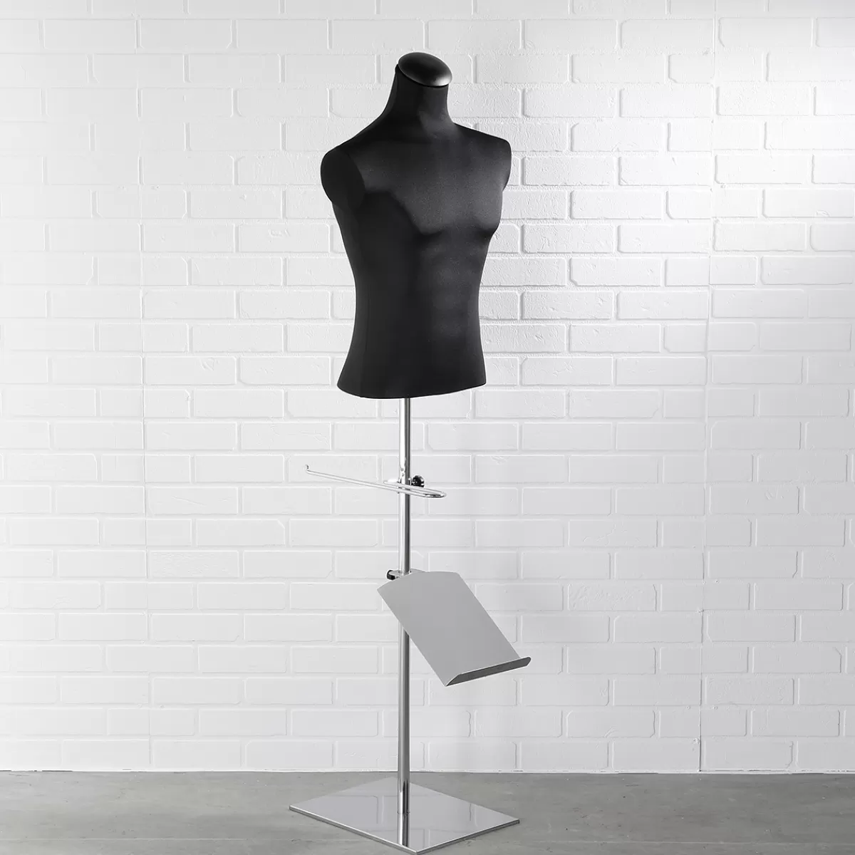Discount DecoWoerner Chrome-Ständer Für Schneiderbüsten Mit Schuh-Präsenter 40 X 40 X 100 Cm silber