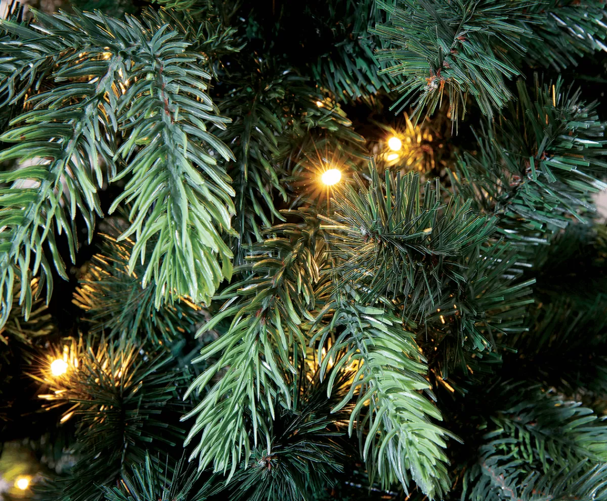 Clearance DecoWoerner Künstlicher Weihnachtsbaum Edeltanne Mit LED 150 Cm grün