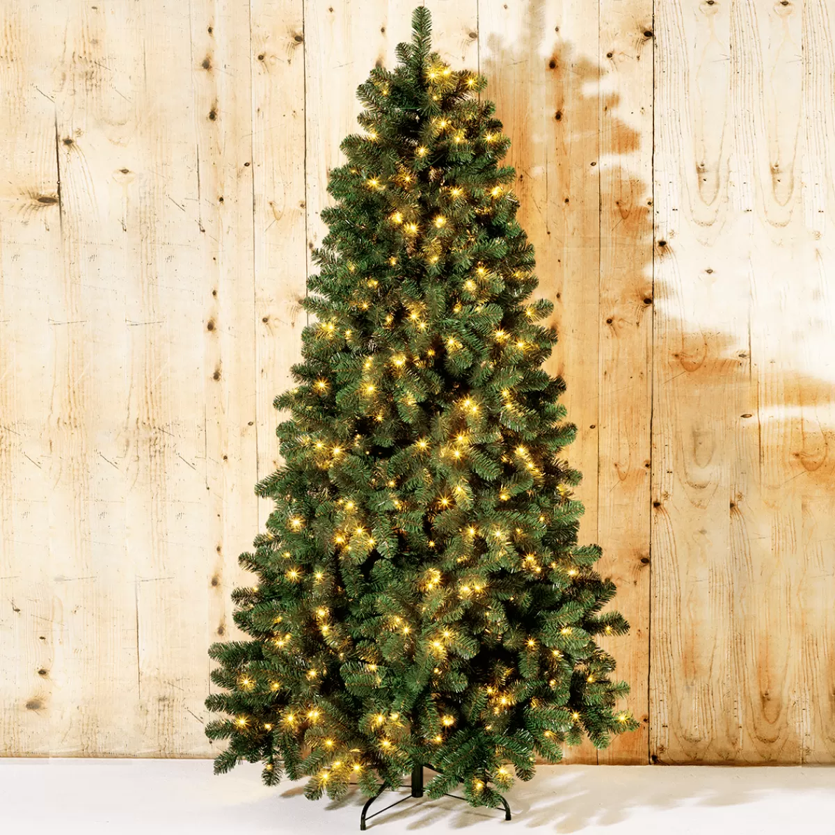 Shop DecoWoerner Künstlicher Weihnachtsbaum Weißtanne Mit LED 180 Cm grün