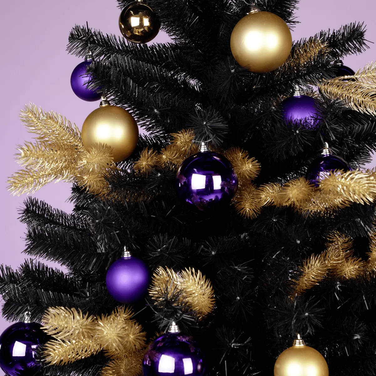 Online DecoWoerner Lila, Glänzende Weihnachtskugeln Aus Schwer Entflammbarem Kunststoff, 6 Cm Ø – 24 Stück violett