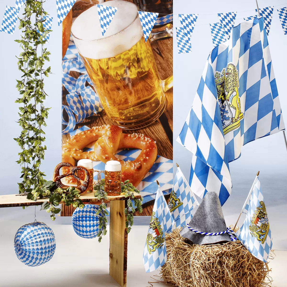 Fashion DecoWoerner Oktoberfestdeko Wimpelkette BAYERN 4 M blau